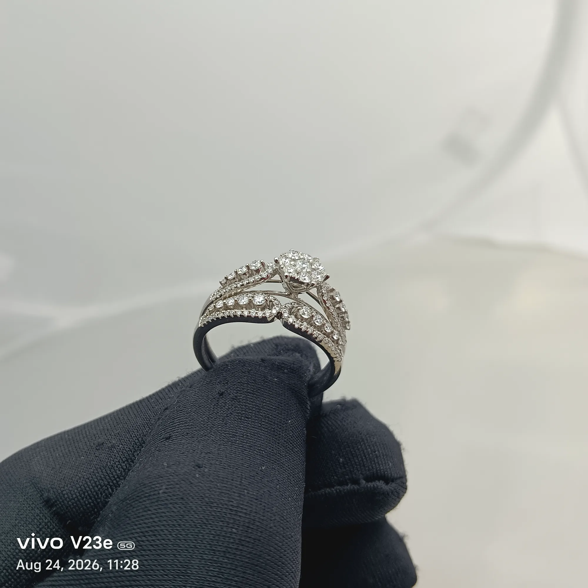 EMERALD RING